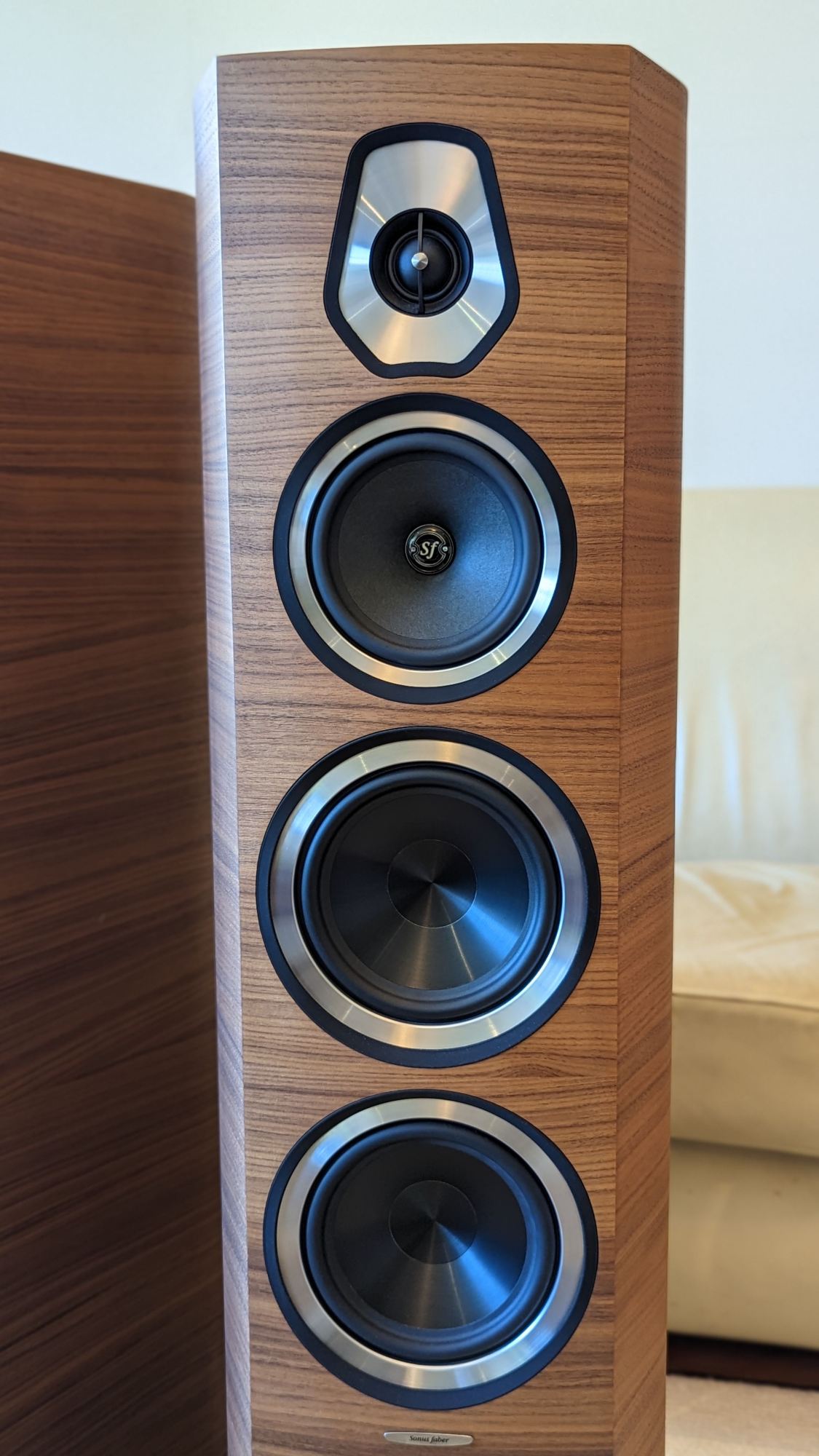 Sonus Faber Sonetto V Photos for sale 2023-04-25 036.jpg