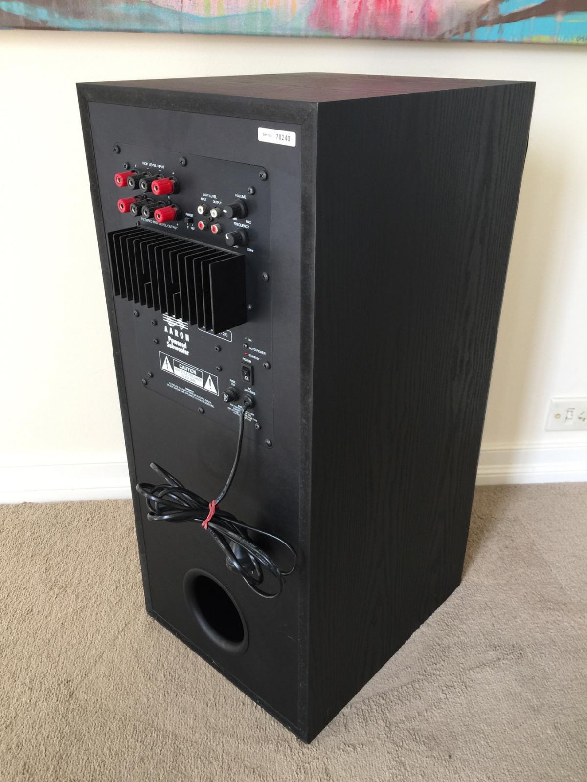 SOLD FS Aaron Sub240 Subwoofer ﻿ Stereo, Home Cinema, Headphones