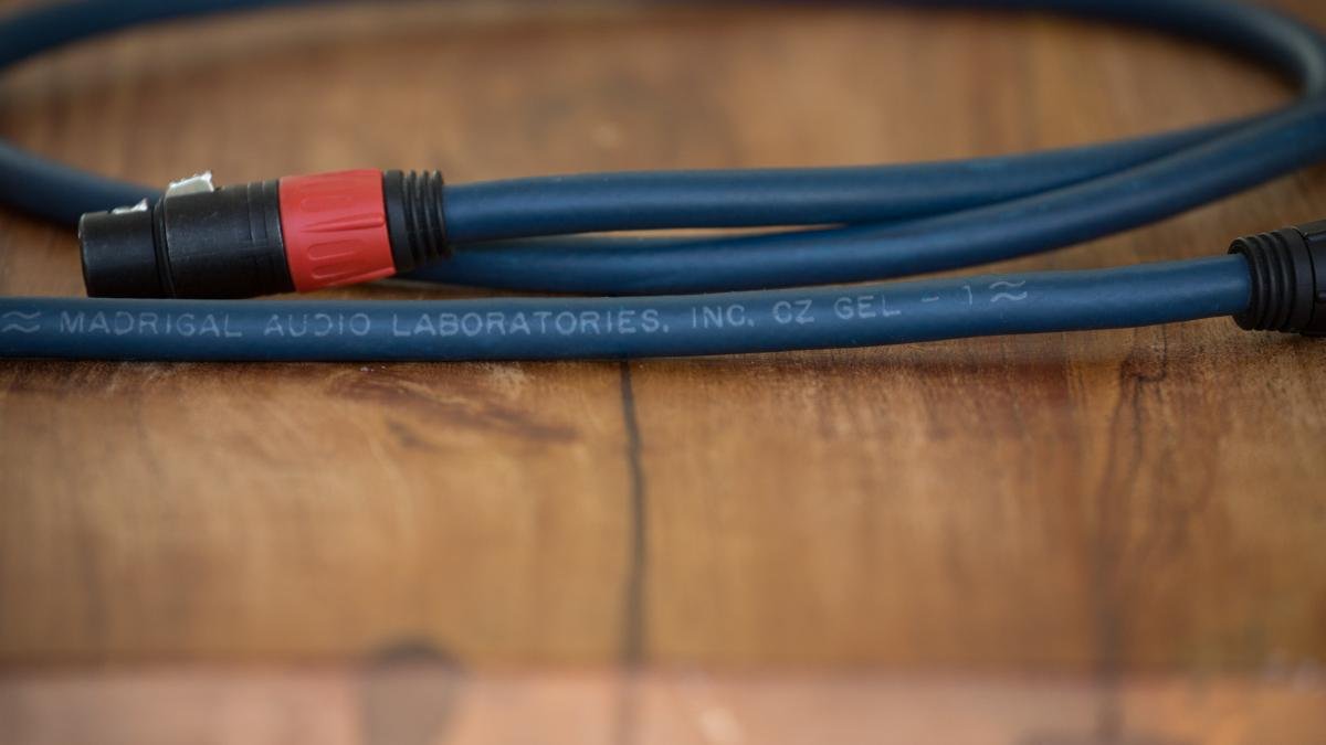 FS: â€‹ Mark Levinson CZ Gel - 1 XLR Interconnects - Stereo, Home
