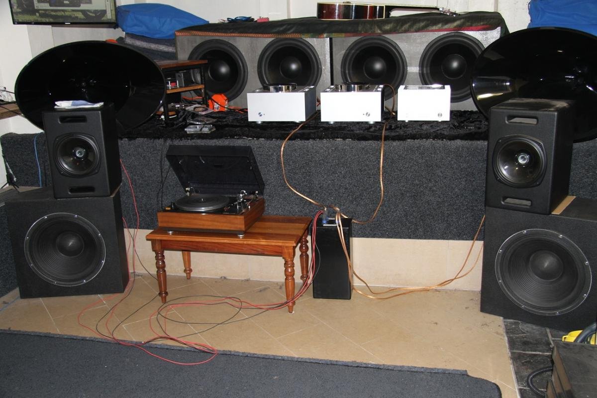 Speaker toein ﻿ Speakers, Soundbars and Subwoofers