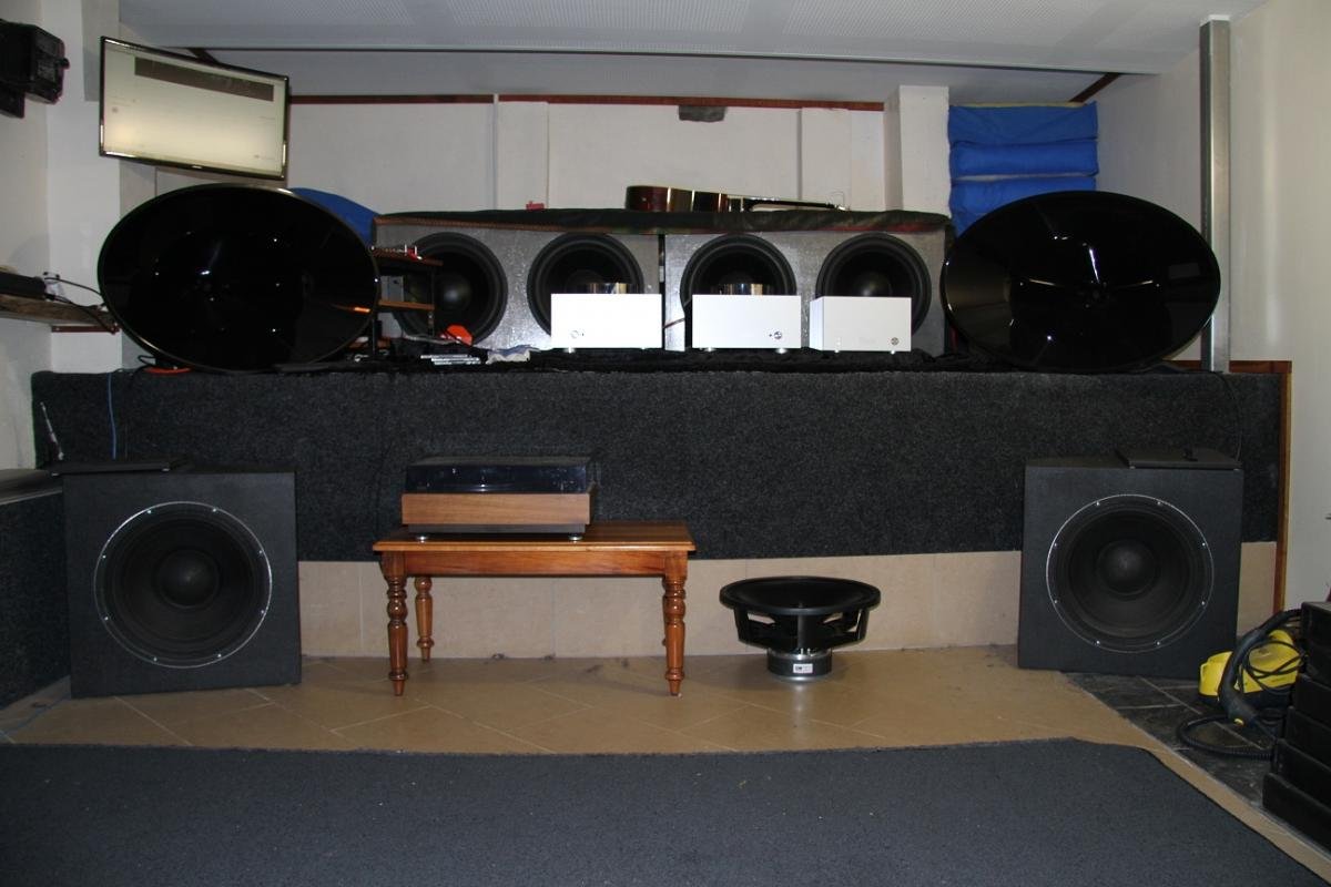 Speaker toein Speakers, Soundbars and Subwoofers