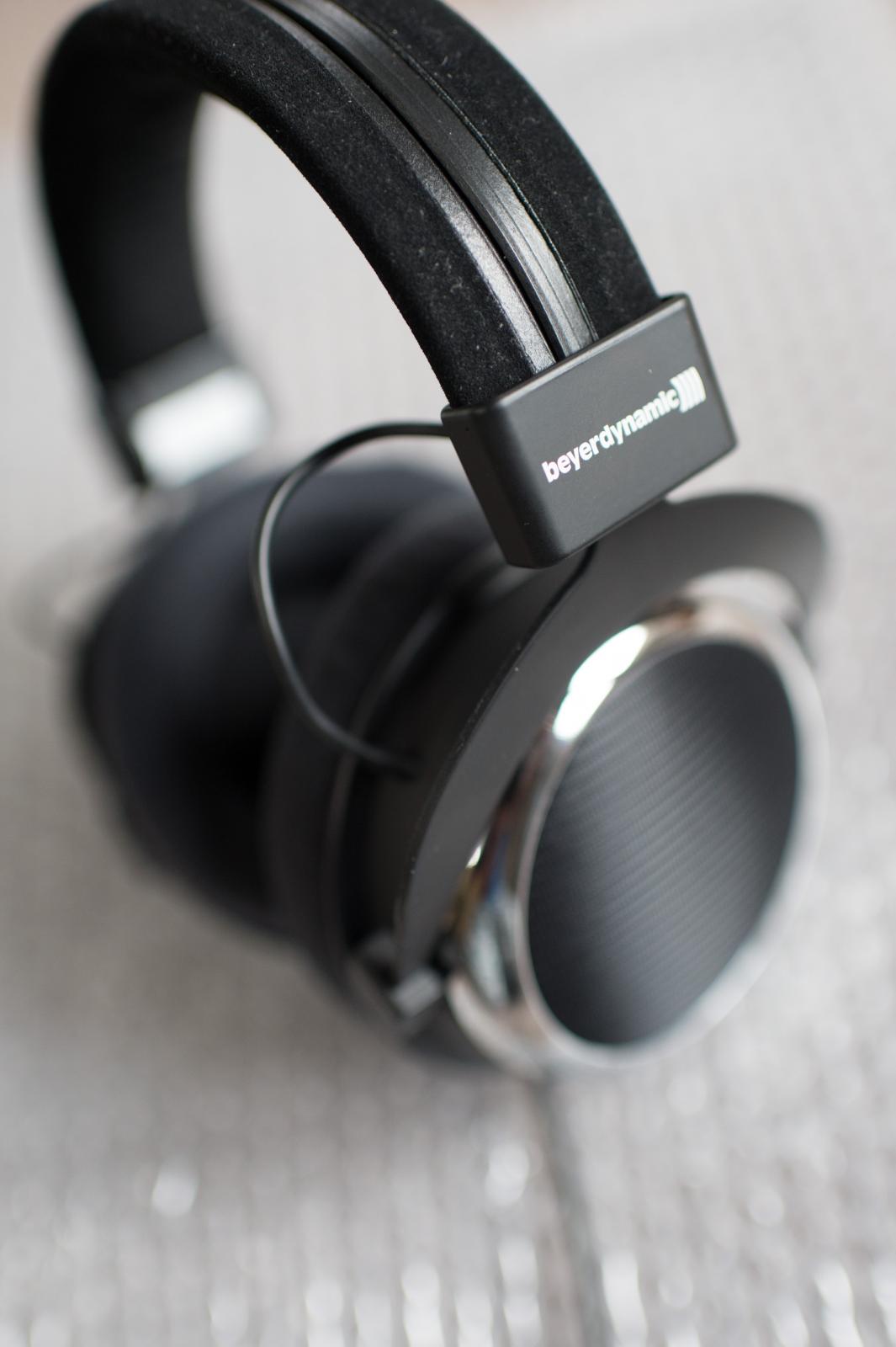 Beyerdynamic T90  Jubilee maxresdefault.jpg