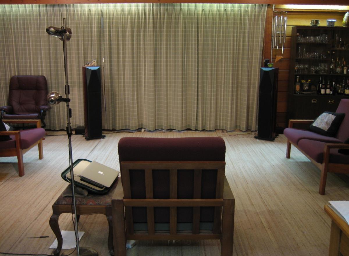 Speaker toein ﻿ Speakers, Soundbars and Subwoofers