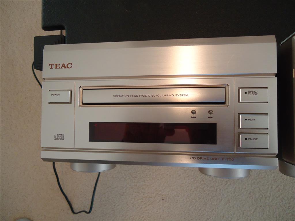 FS: Teac Multi-DAC D700 and CD Drive Unit P700 - Stereo