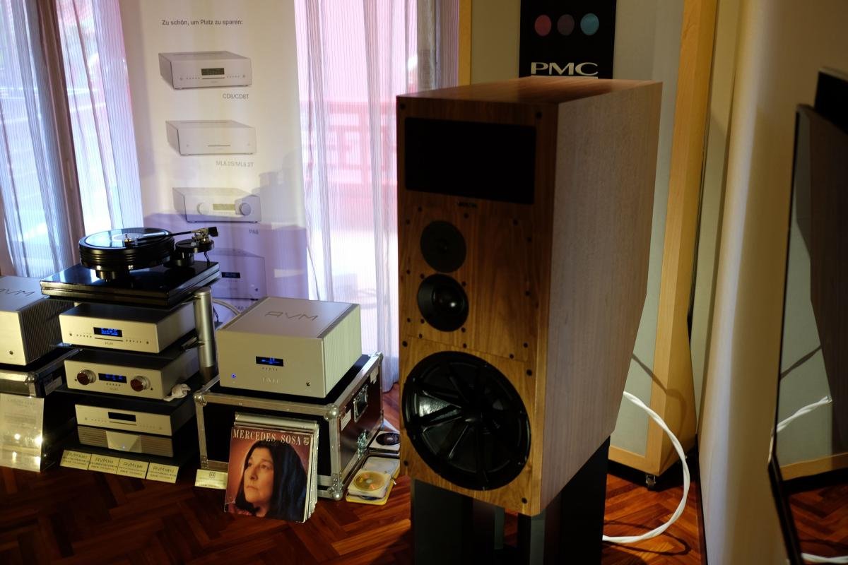 post-104400-0-71374500-1440154292_thumb.