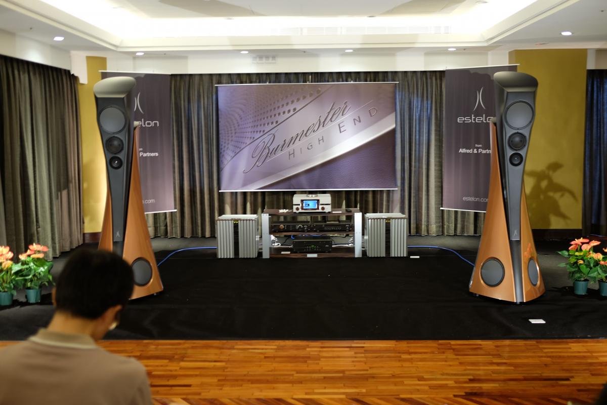 post-104400-0-96594800-1440236759_thumb.