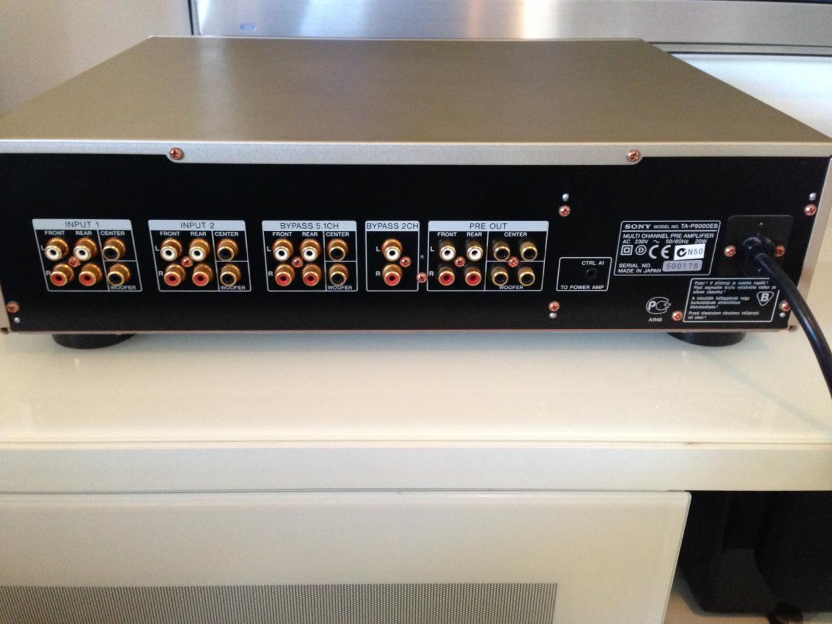 ぺ*6様 SONY マルチチャンネル プリアンプ TA-P9000ES 現状品 Sony TA-P9000ES multichannel analog preamplifier; 230v Version in
