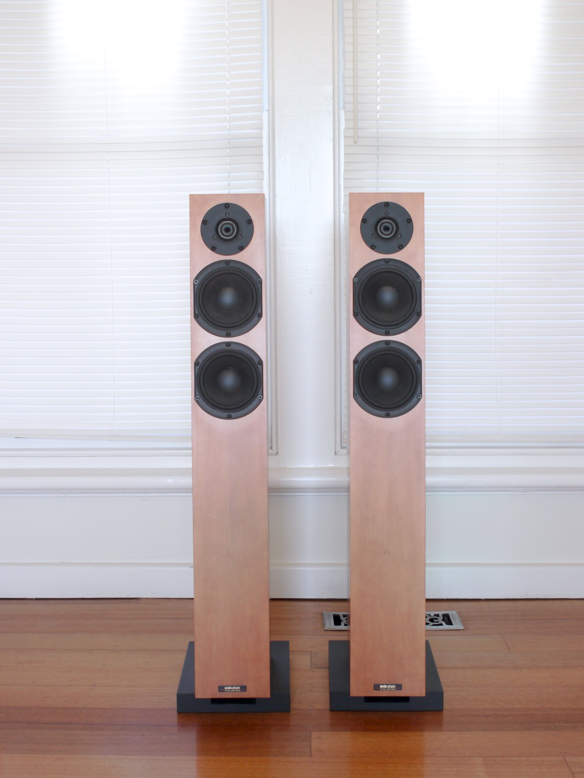 Fs Audio FS: Audio Physic Spark III loudspeakers - Stereo, Home Cinema ...