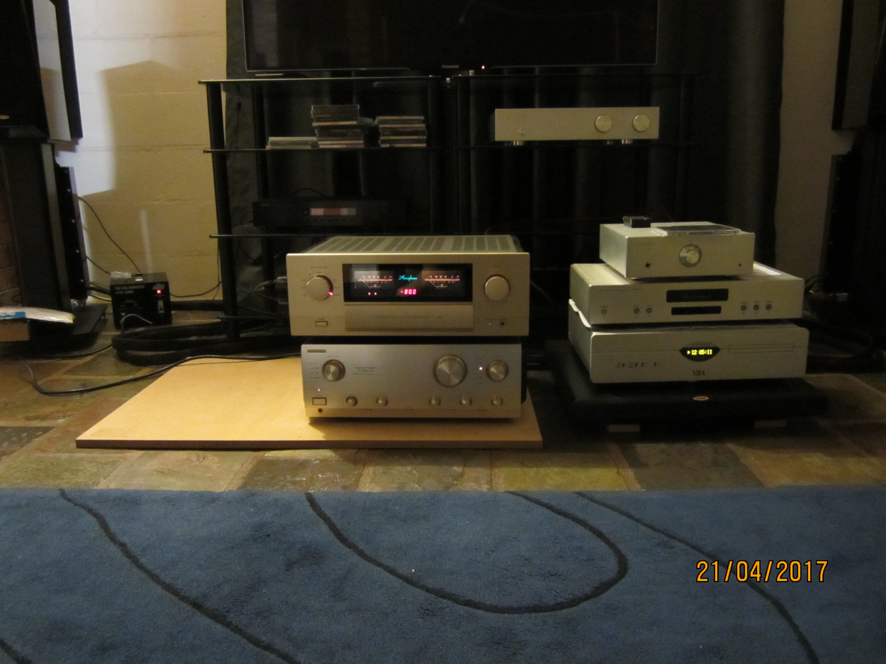 Accuphase vs Luxman vs Sansui Page 2 ﻿ General HiFi & Beginners