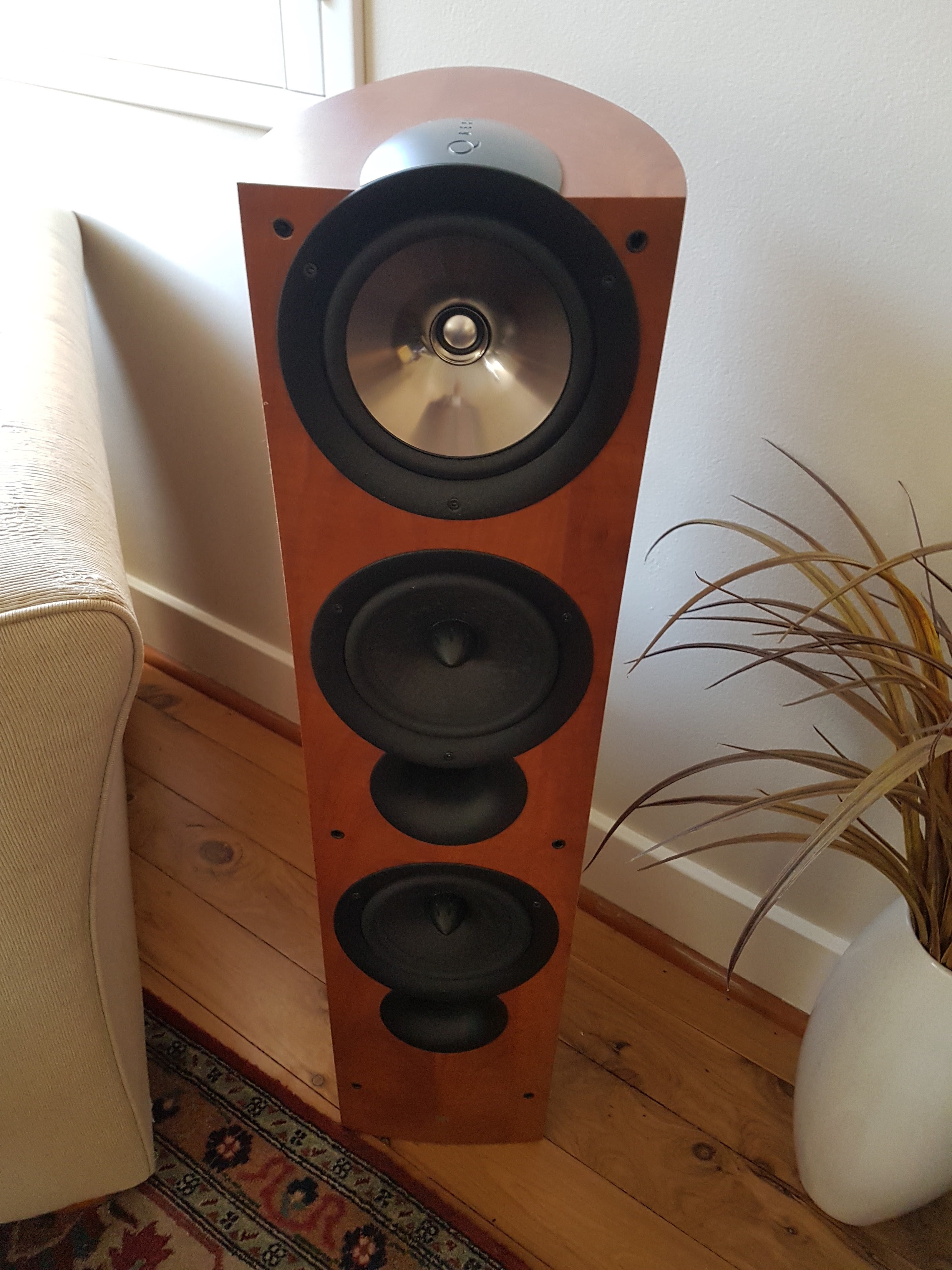 FS KEF IQ9 Speakers ﻿ Stereo, Home Cinema, Headphones Components