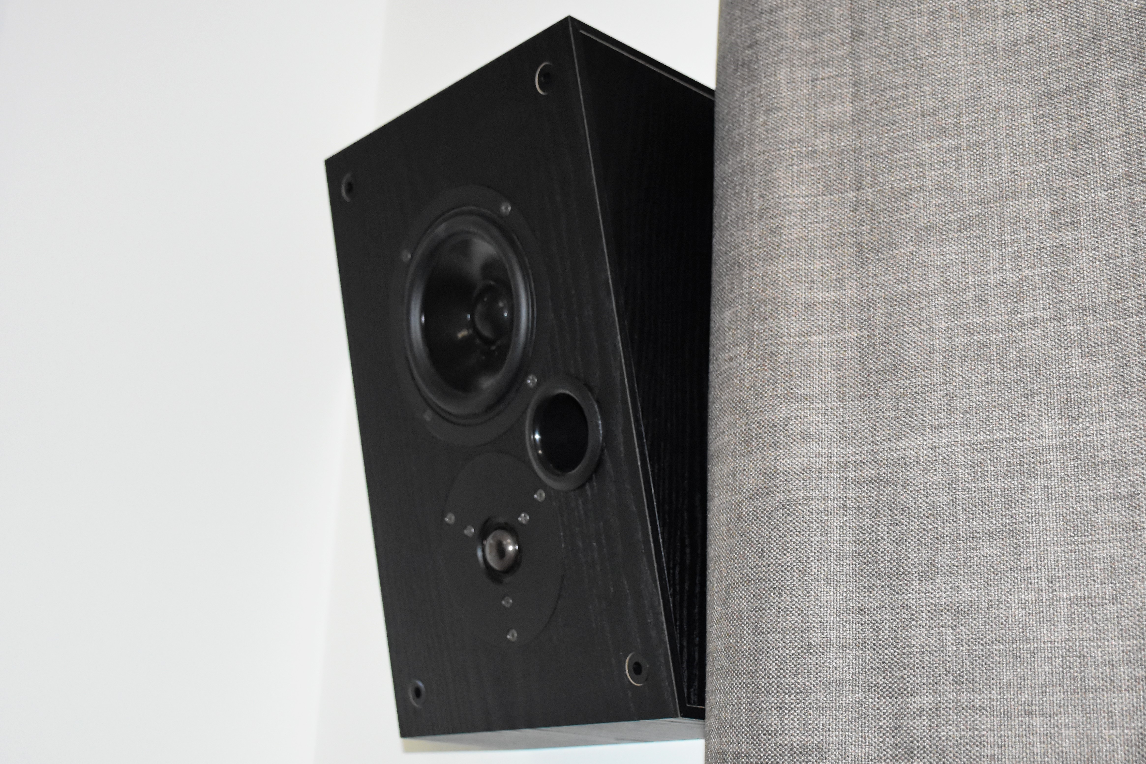 SOLD: FS: Pair of black KRIX Dynamix Mk1 surround speakers - Stereo ...