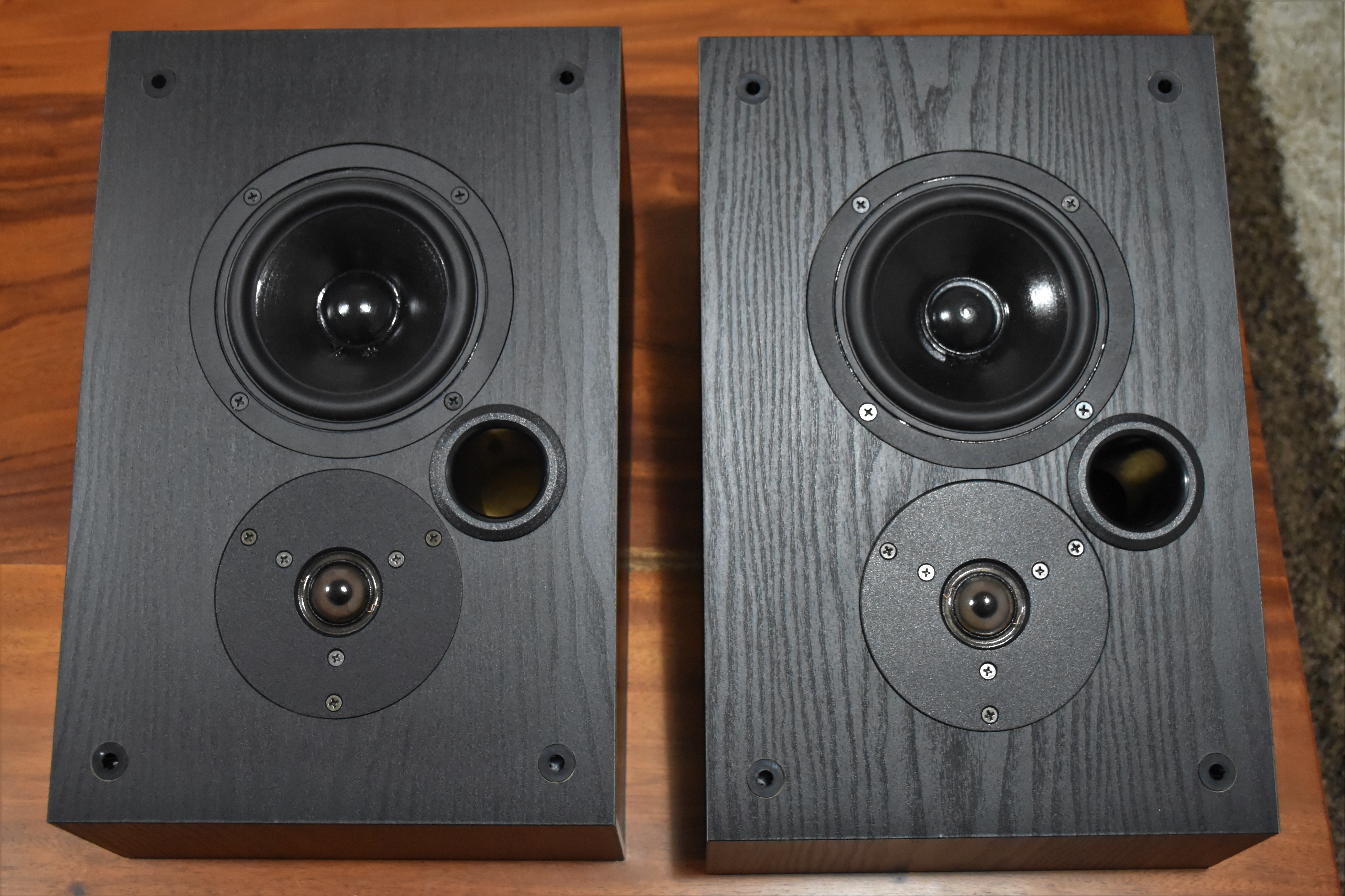 SOLD: FS: Pair of black KRIX Dynamix Mk1 surround speakers - Stereo ...