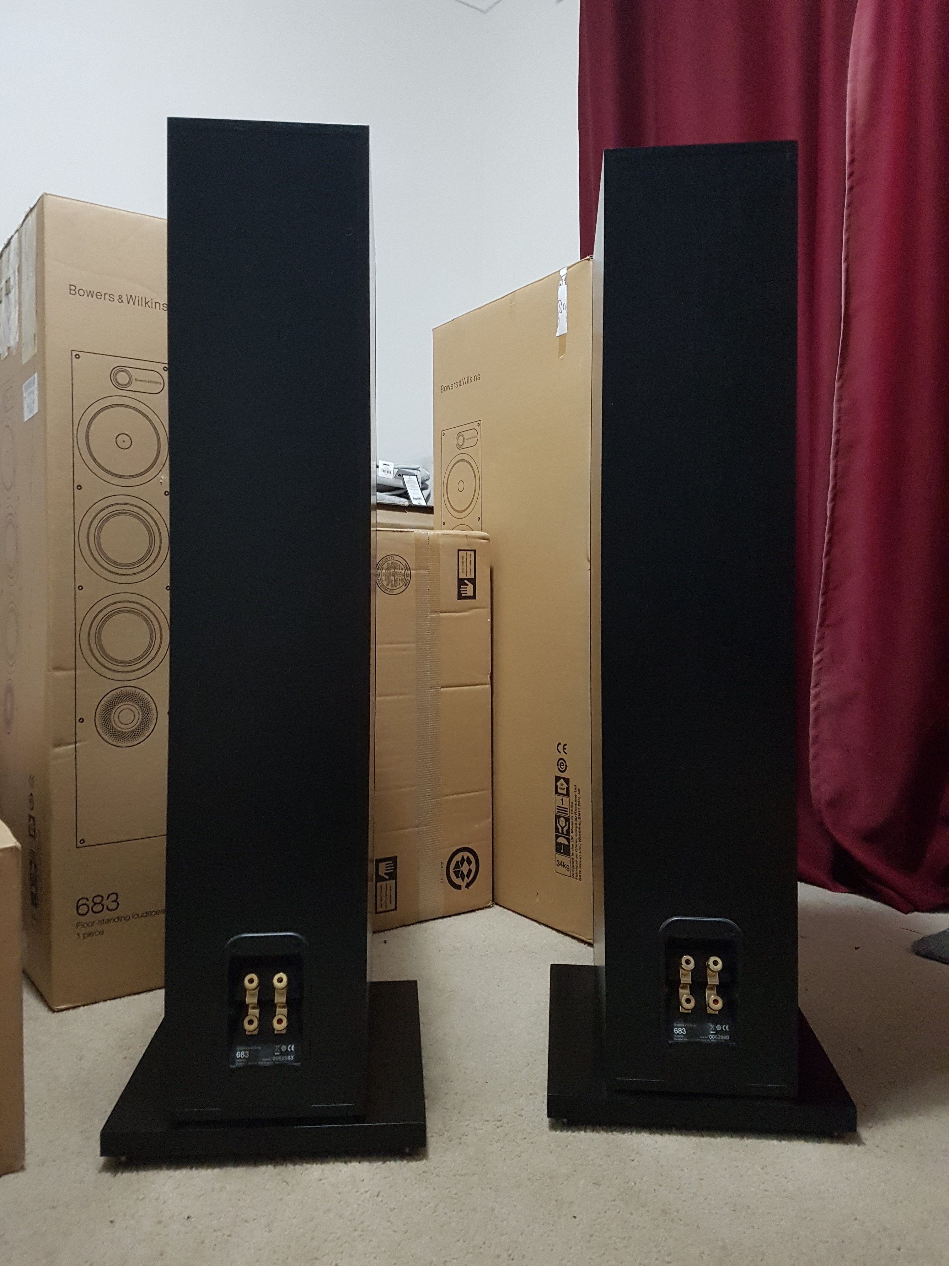 FS: Bowers & Wilkins 683 (s1) Floor Standing Speakers - Stereo