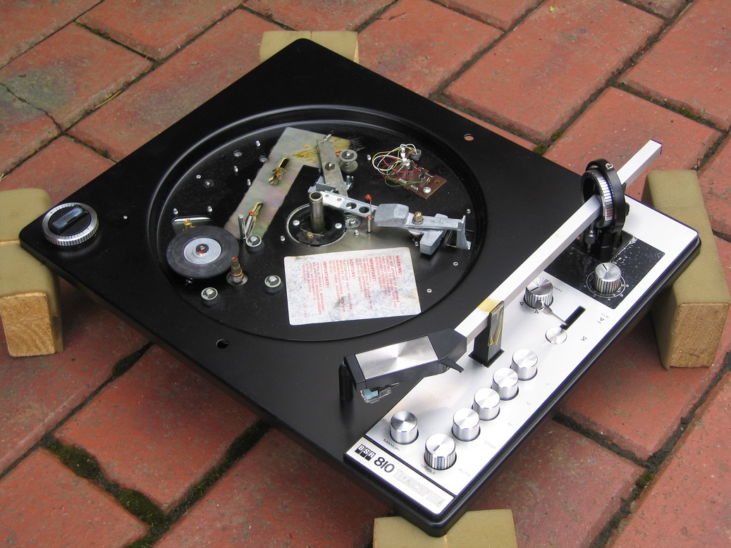 Platine Vinyle BSR 810 - Années 70 - Pour Pièces Ou Révision