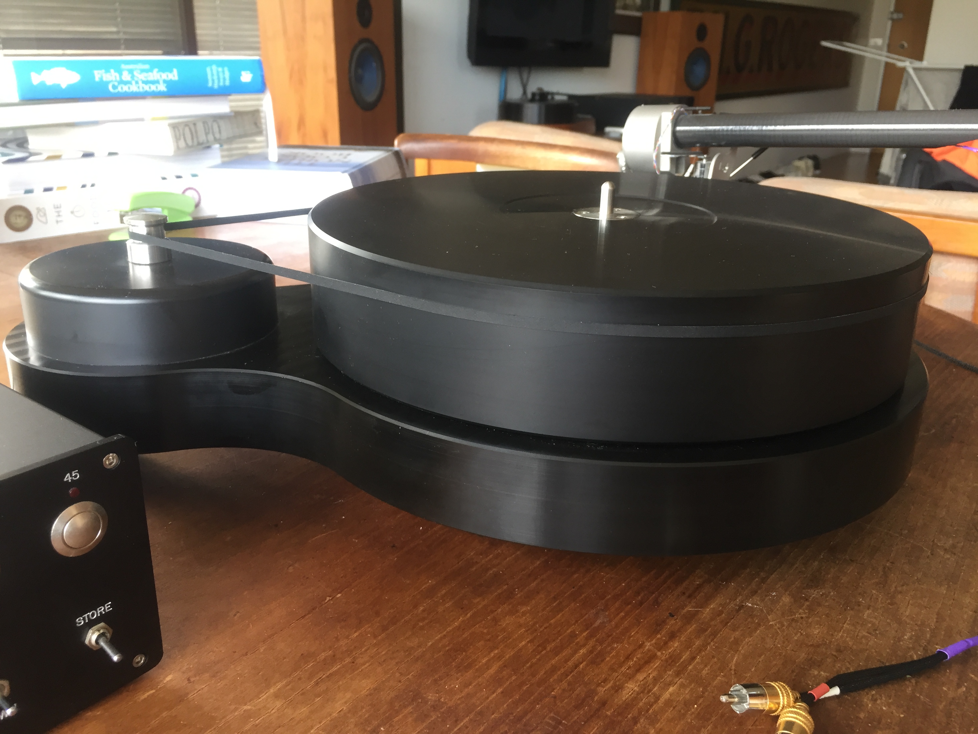 TW ACUSTIC RAVEN ONE TURNTABLE W/ THE WAND 9+ TONEARM - Stereo, Home ...