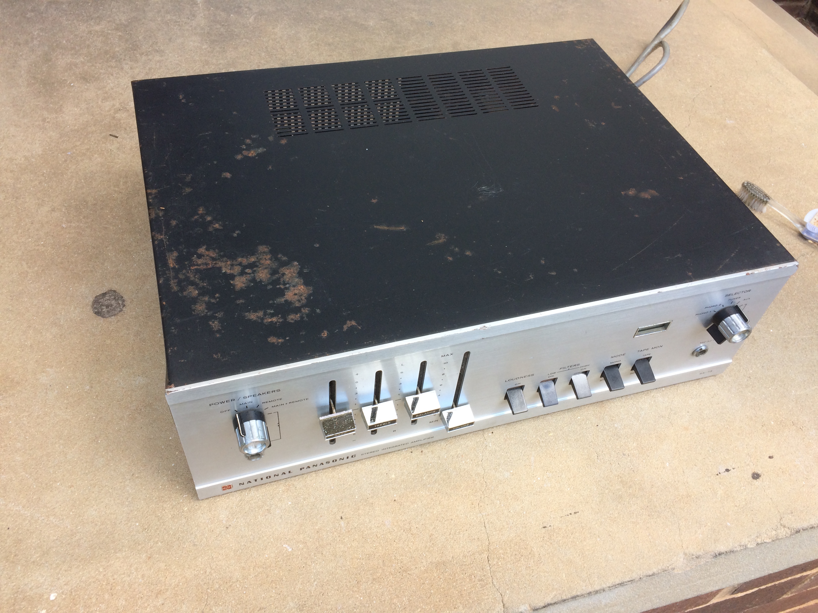 National Panasonic ステレオインテグレーテッドアンプSA-73 National Panasonic ステレオインテグレーテッドアンプSA-73