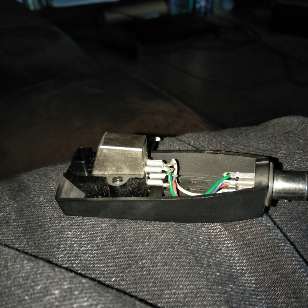 Do I just need a stylus or a cartridge as well for this Pioneer SPL110