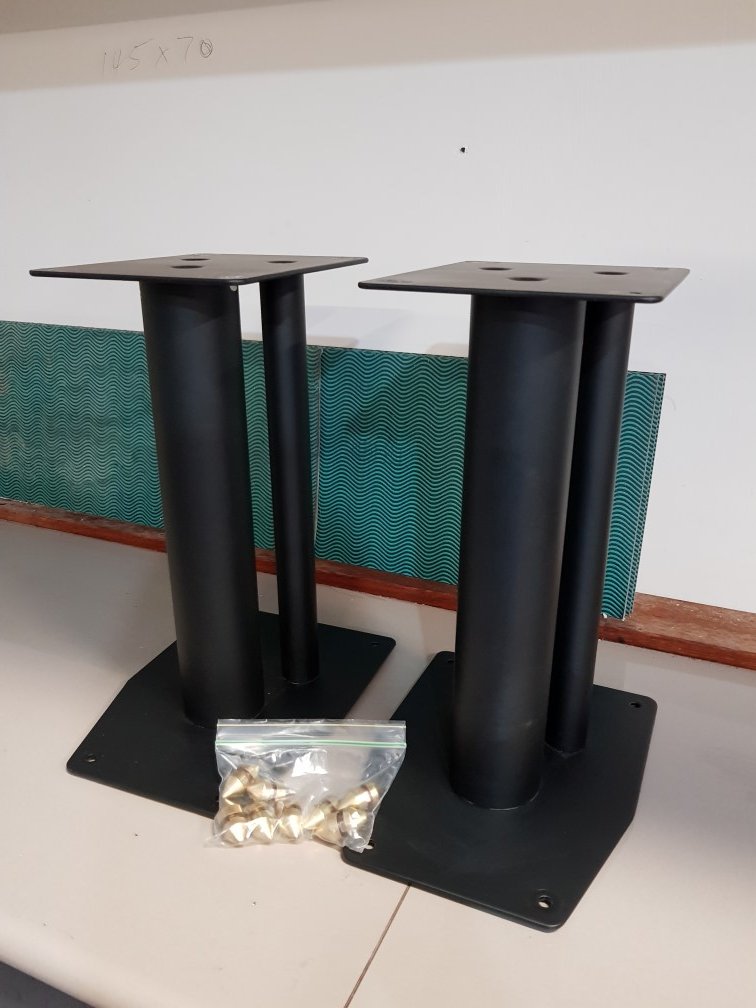 SOLD FS Speaker stands (sandfilled) ﻿ Stereo, Home Cinema