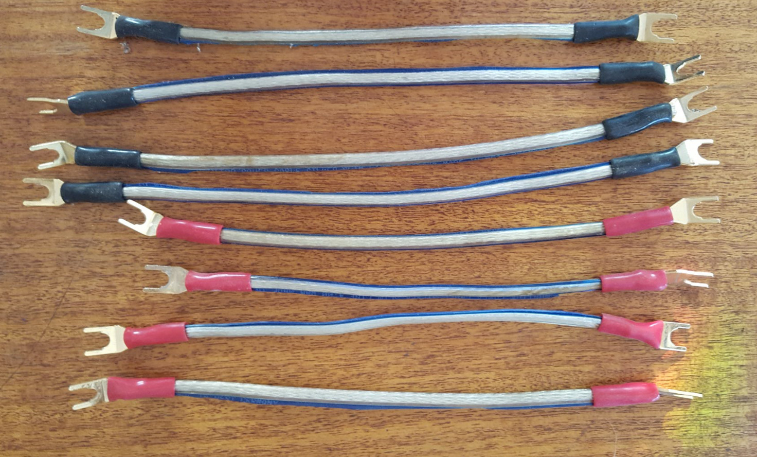 SOLD Speaker Jumpers x 8 *SOLD* ﻿ Stereo, Home Cinema, Headphones Components