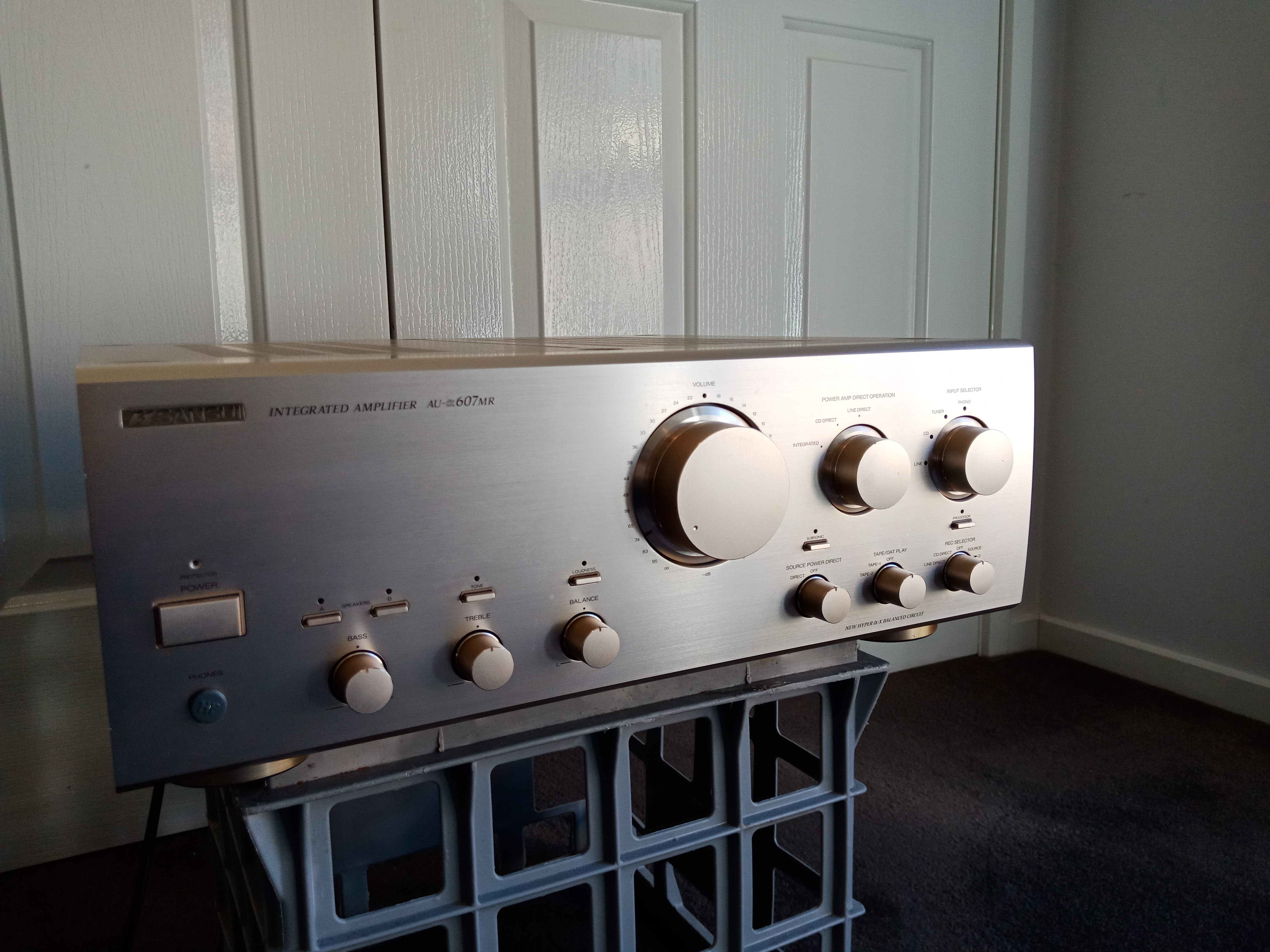 WITHDRAWN OR RELISTED: FS: SANSUI AU-alpha 607MR integrated amp 