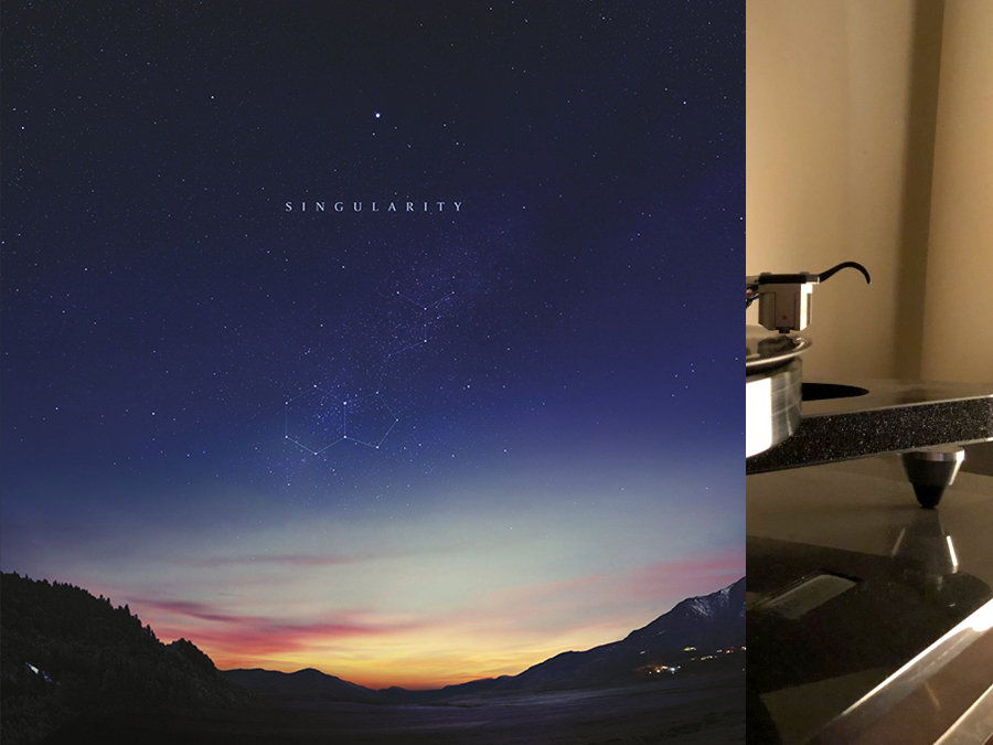 Singularity.jpg.bd91879e6ccf0476ef6e580fe6720e3b.jpg