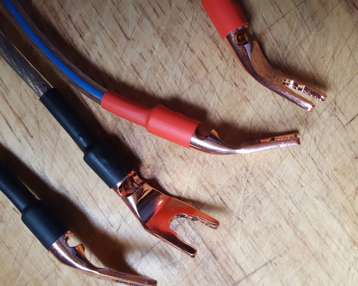 SOLD Speaker Jumpers Spade/Banana 2 sets of 4 ﻿ Stereo, Home Cinema, Headphones Components