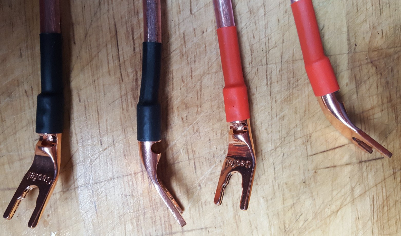 SOLD Speaker Jumpers Spade/Banana 2 sets of 4 ﻿ Stereo, Home Cinema, Headphones Components