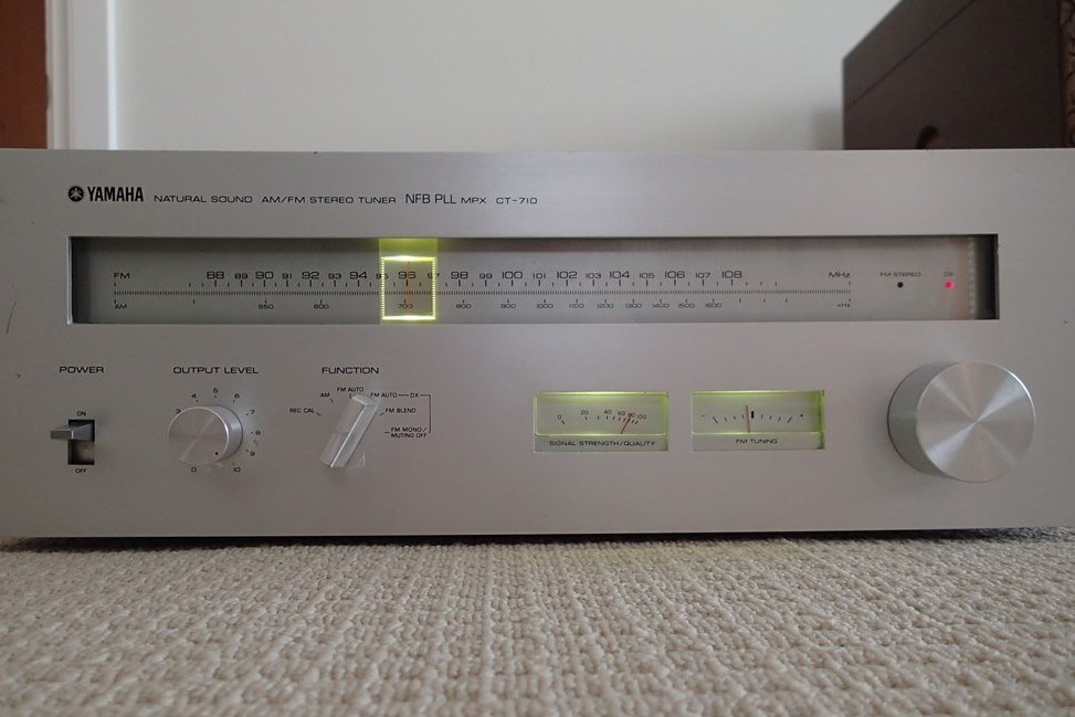 Tuner FM vintage YAMAHA CT-710 - Instruments de musique