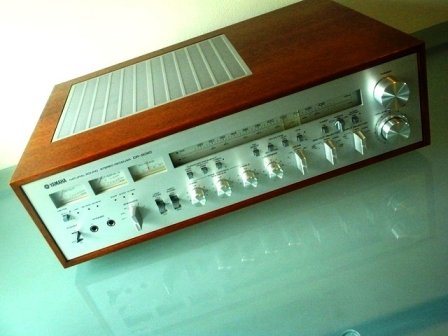 Ampli Stéréo Vintage Yamaha CR-2020 – Son D’exception, Made In Japan, Couleur Marron (occasion)