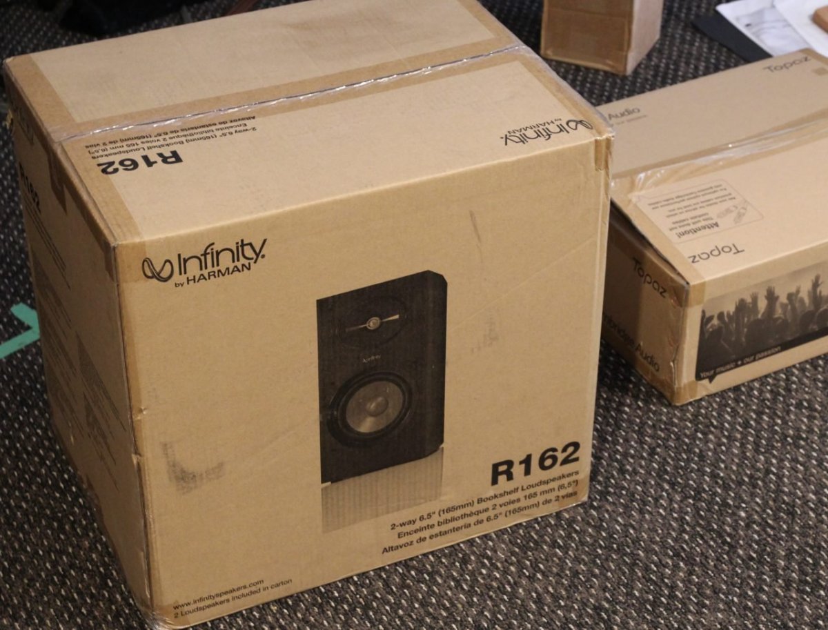 FS: Infinity by Harman Reference R162 Bookshelf Speakers |﻿ Stereo ...