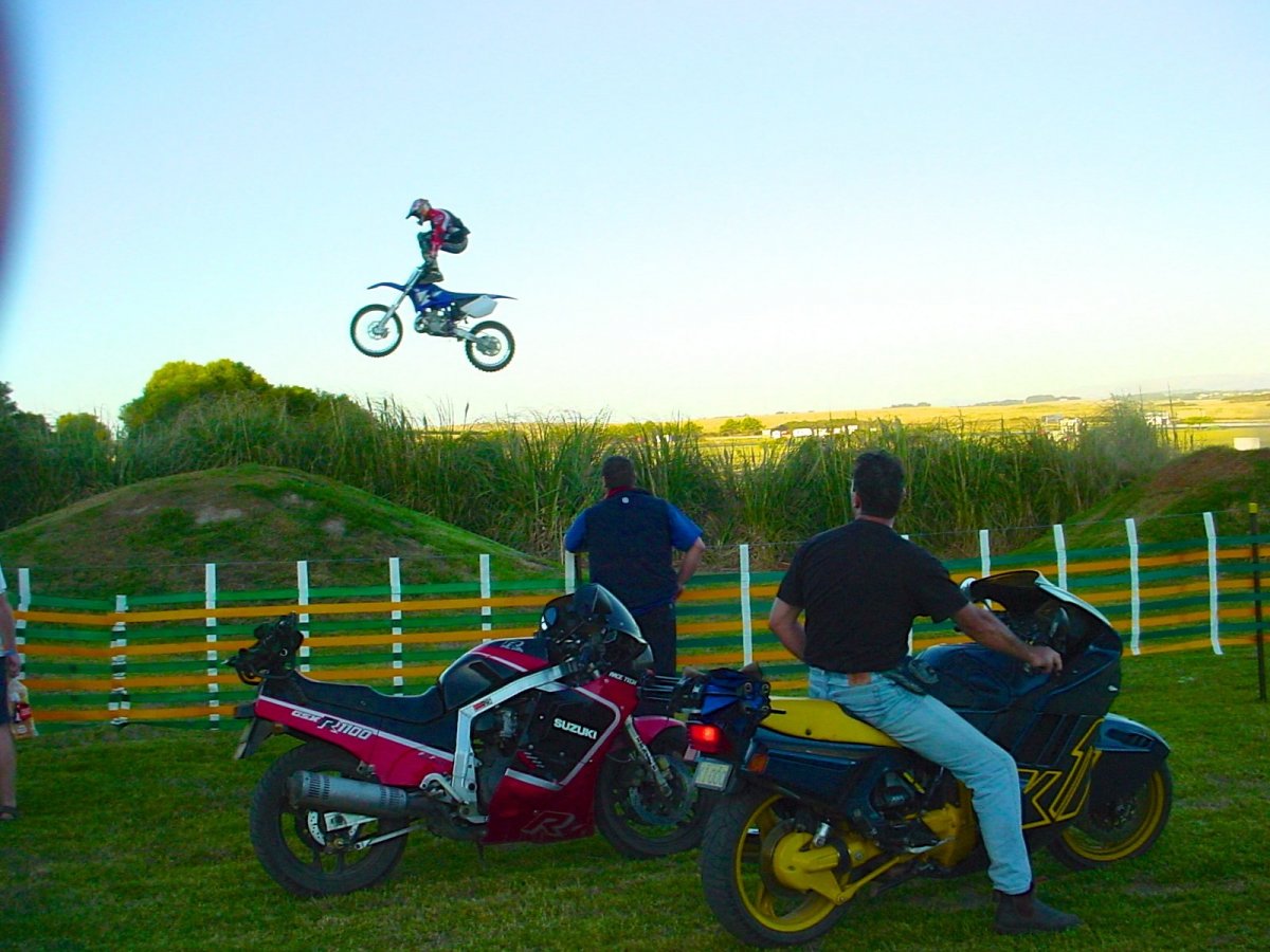 phillip island supers 2002 024.jpg