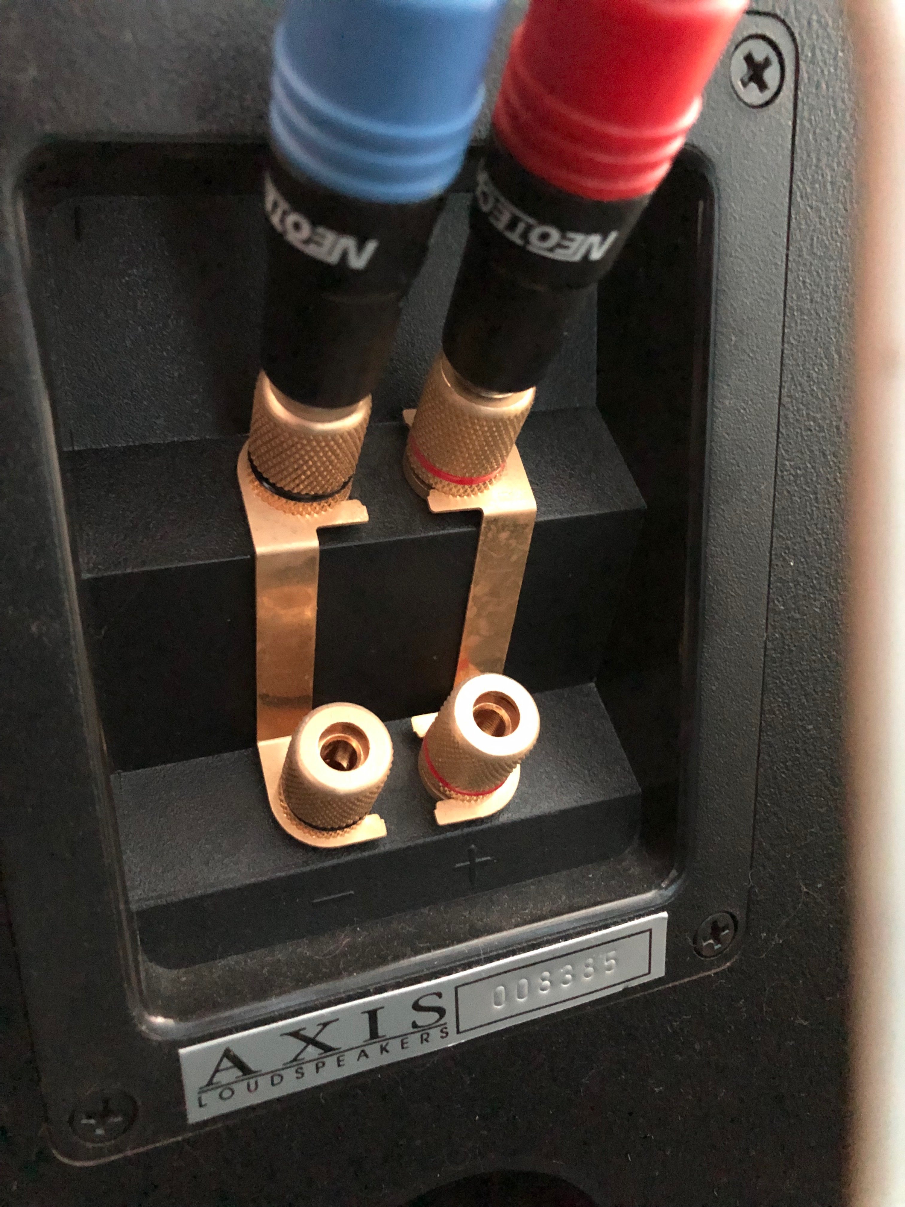 AXIS LS-28 bookshelf speakers - wonderful sound - Speakers, Soundbars ...