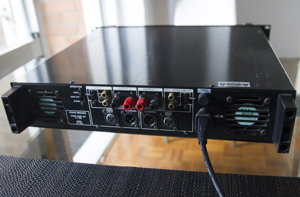 FS: Sony MU-A200 Power Amplifier - Stereo, Home Cinema, Headphones
