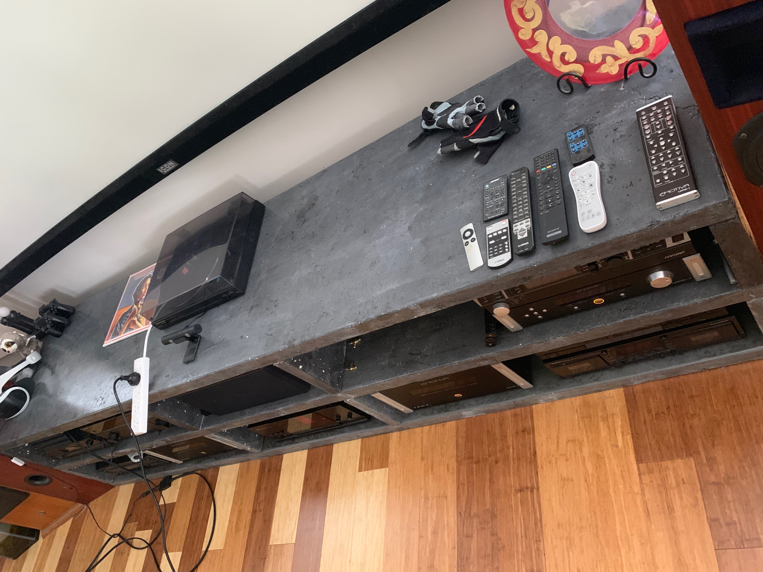 Concrete (GFRC) hifi racks ﻿ DIY Audio Projects