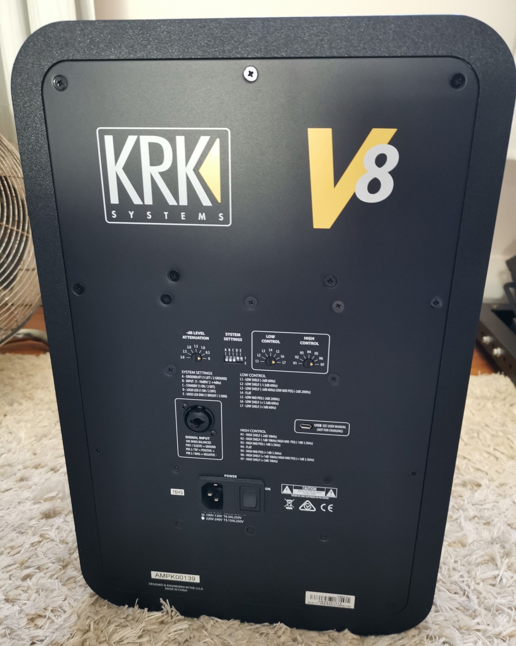 FS [SYD] KRK V8 S4 Powered 8" Studio Monitors (Pair) ﻿ Stereo, Home