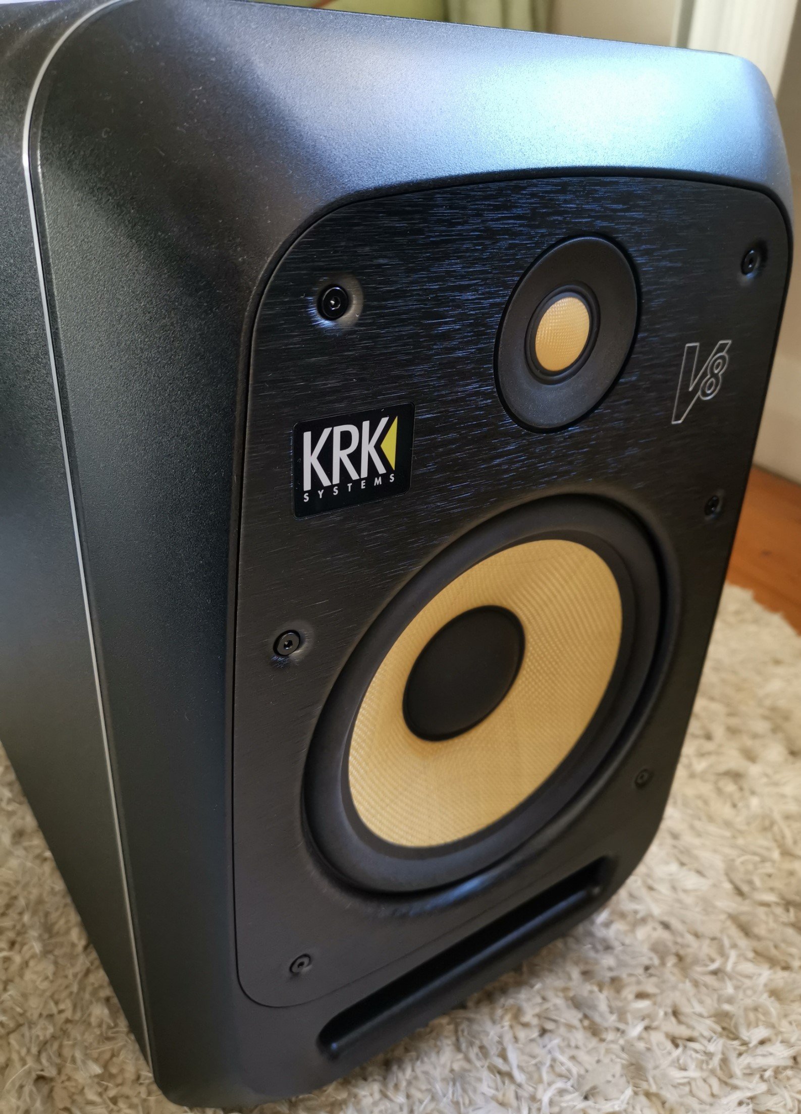 FS [SYD] KRK V8 S4 Powered 8" Studio Monitors (Pair) ﻿ Stereo, Home