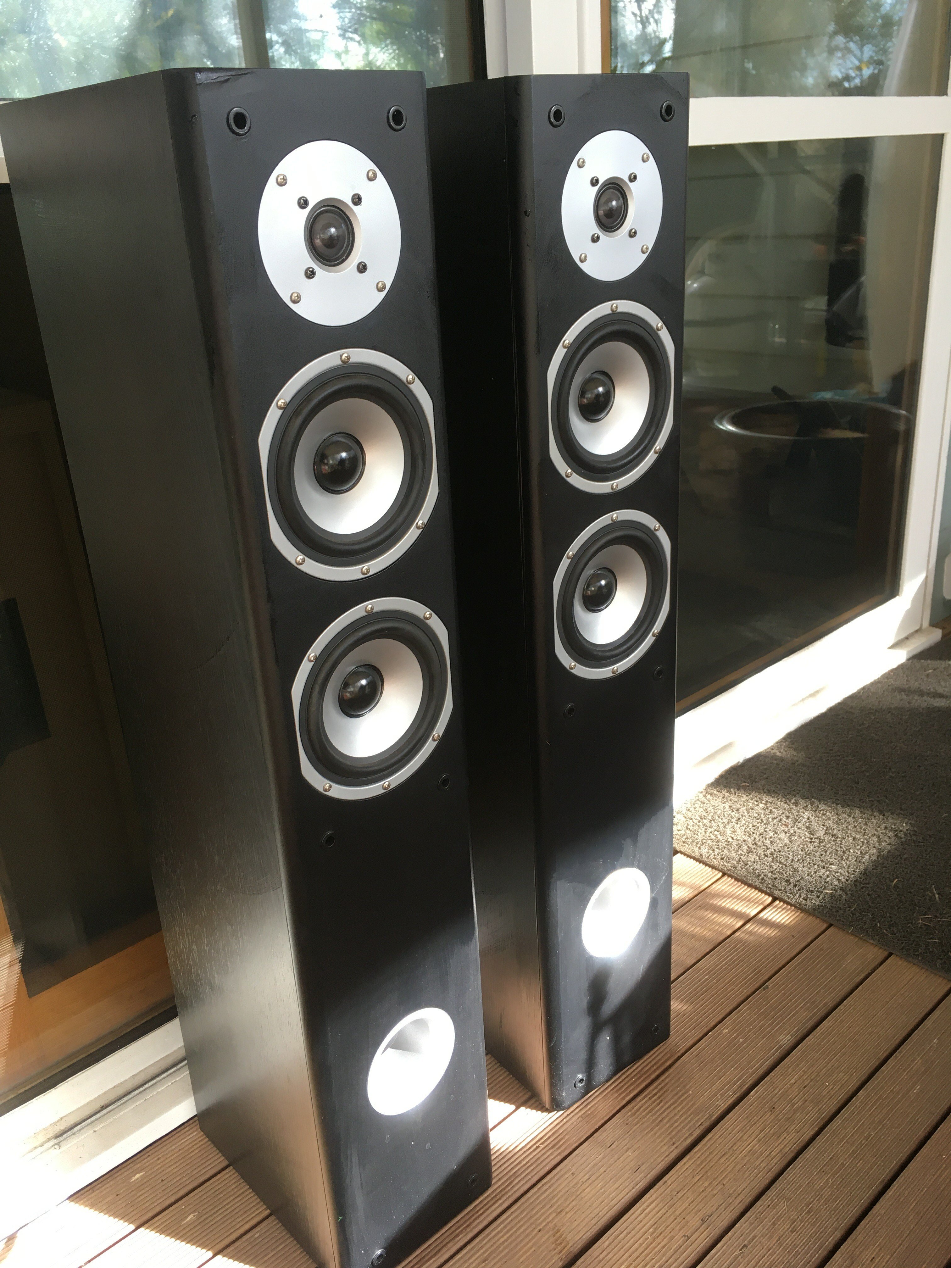 Speakers, Studio Acoustics ﻿ Stereo, Home Cinema, Headphones Components