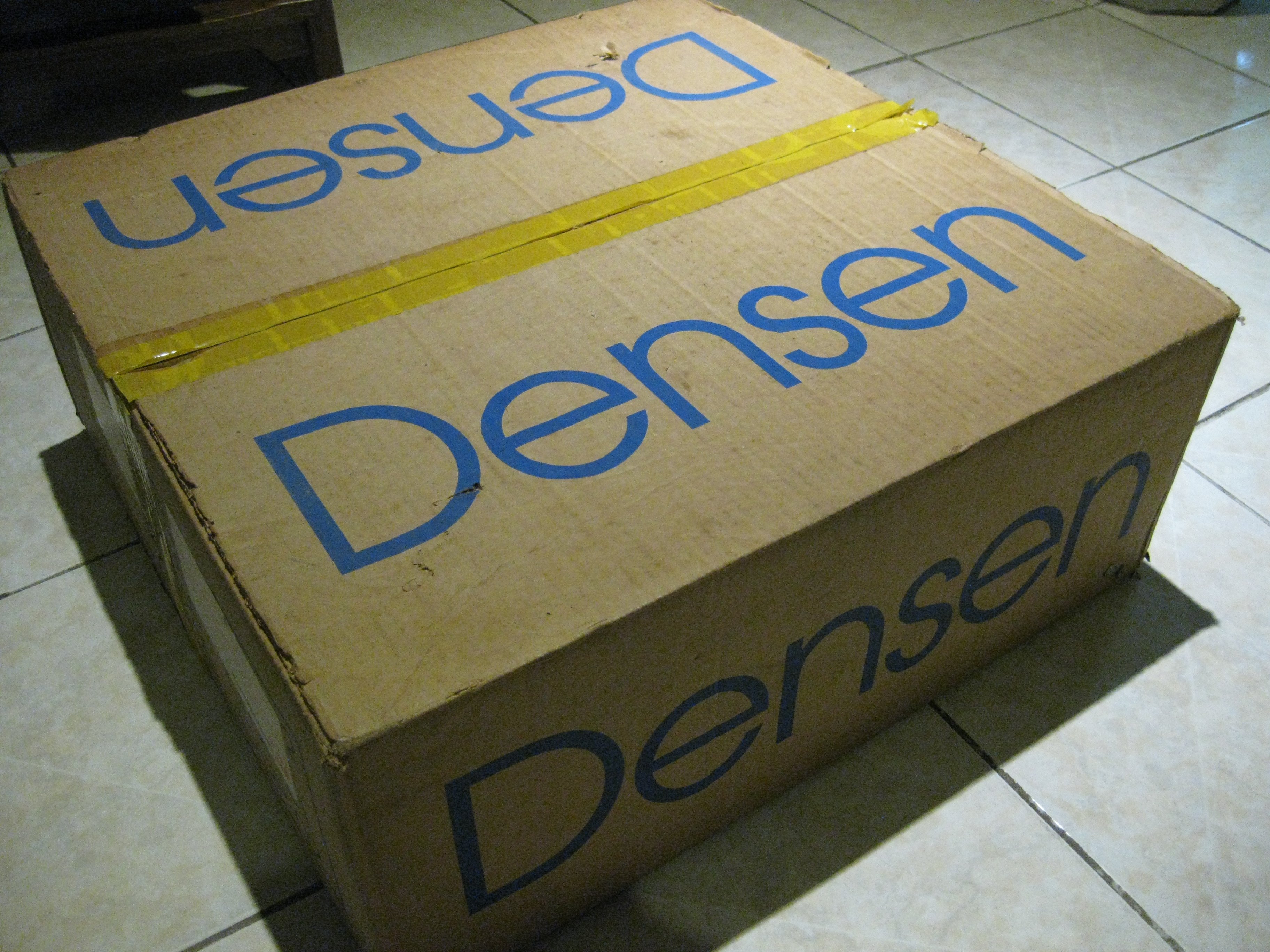 Densen DM-20 Pre Amplifier - Stereo, Home Cinema, Headphones Components ...