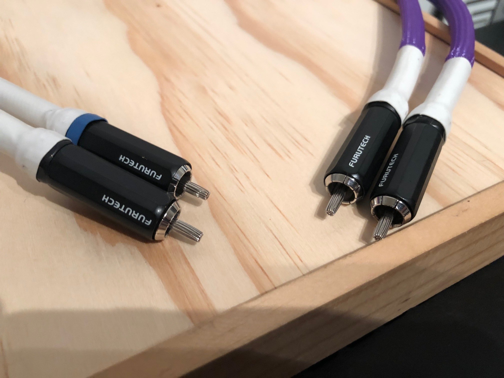 SOLD Cable Clearot Nordost Solar Wind RCA I Metre and more ﻿ Stereo