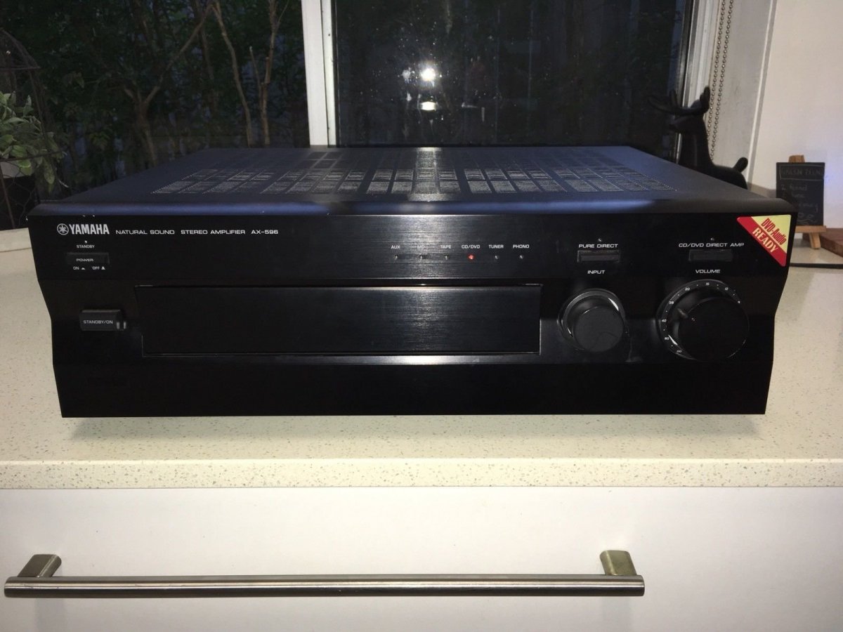 FS: Yamaha AX-596 Integrated Stereo Amplifier - Stereo, Home
