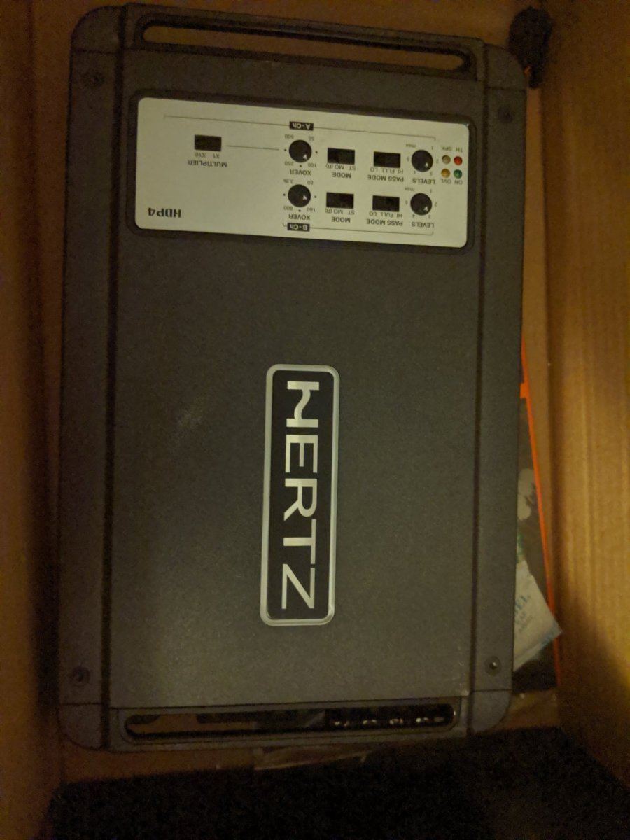 FS Hertz hdp4 amp ﻿ Stereo, Home Cinema, Headphones Components