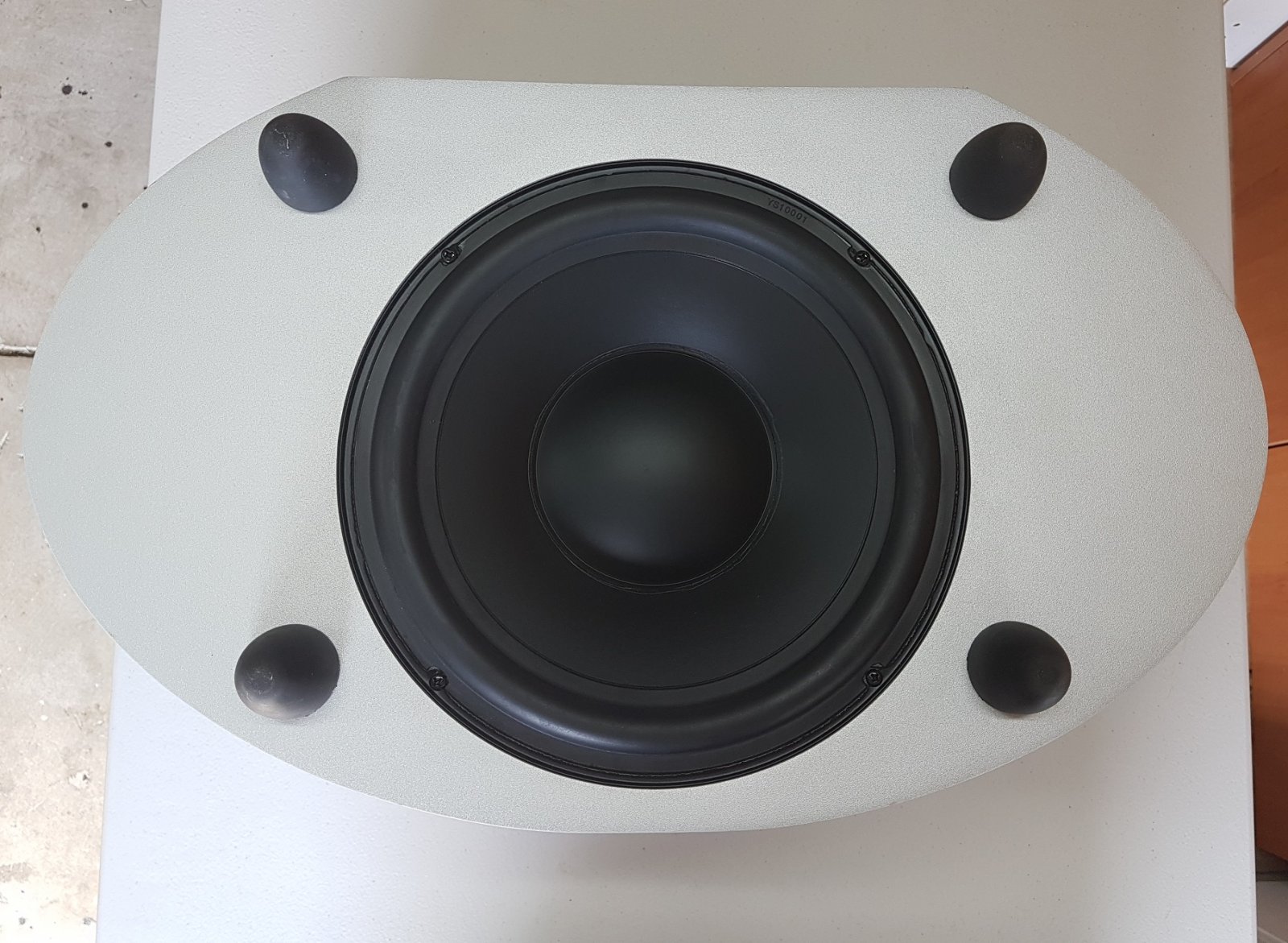 FS KEF subwoofer PSW 2500 ﻿ HiFi and Cinema Cables & Accessories