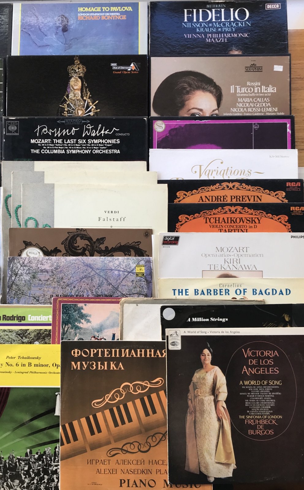 Opera Collections FS: A box of classical/opera records (over 50 LP’s and 9 box sets ...