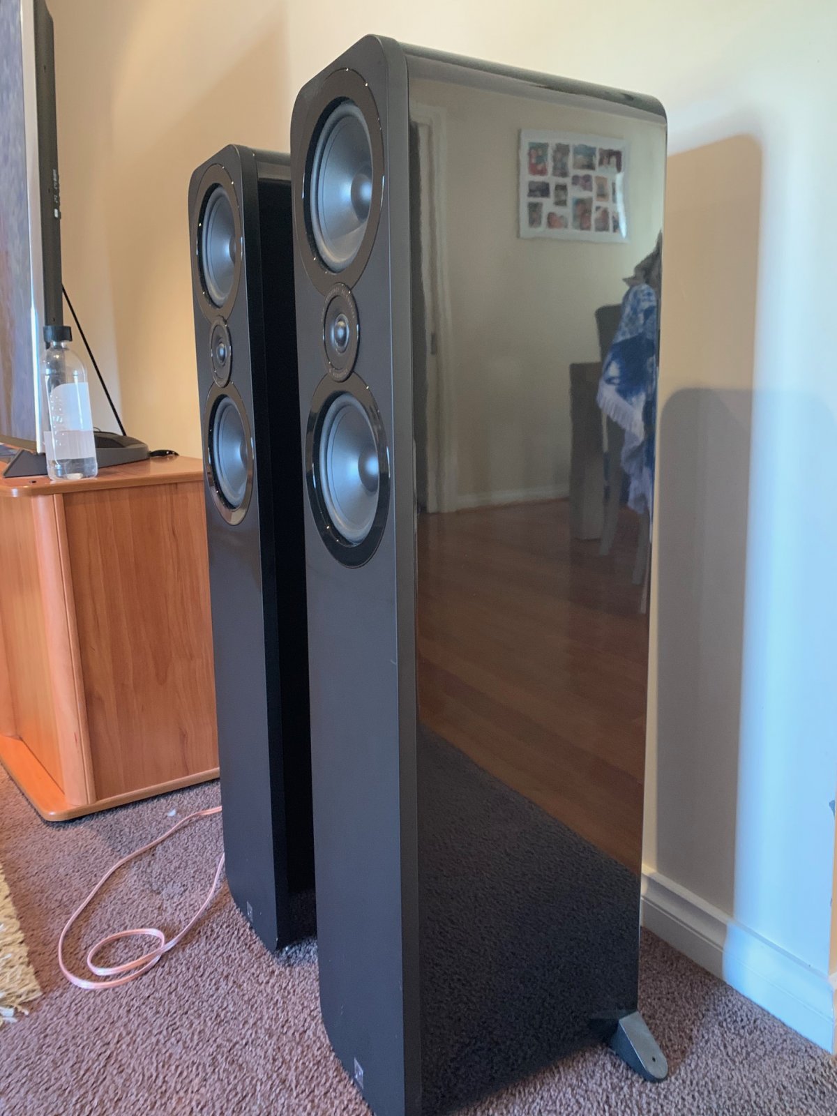 SOLD Q Acoustic 3050 Floor Standing Speakers ﻿ Stereo, Home Cinema