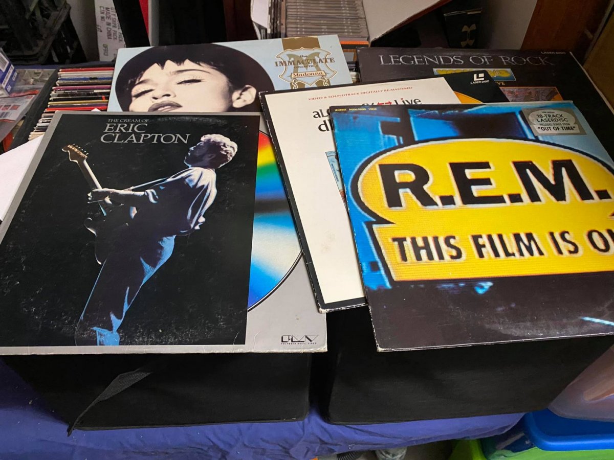 Laser Disc Collection! ﻿ Vinyl, CD, and Bluray