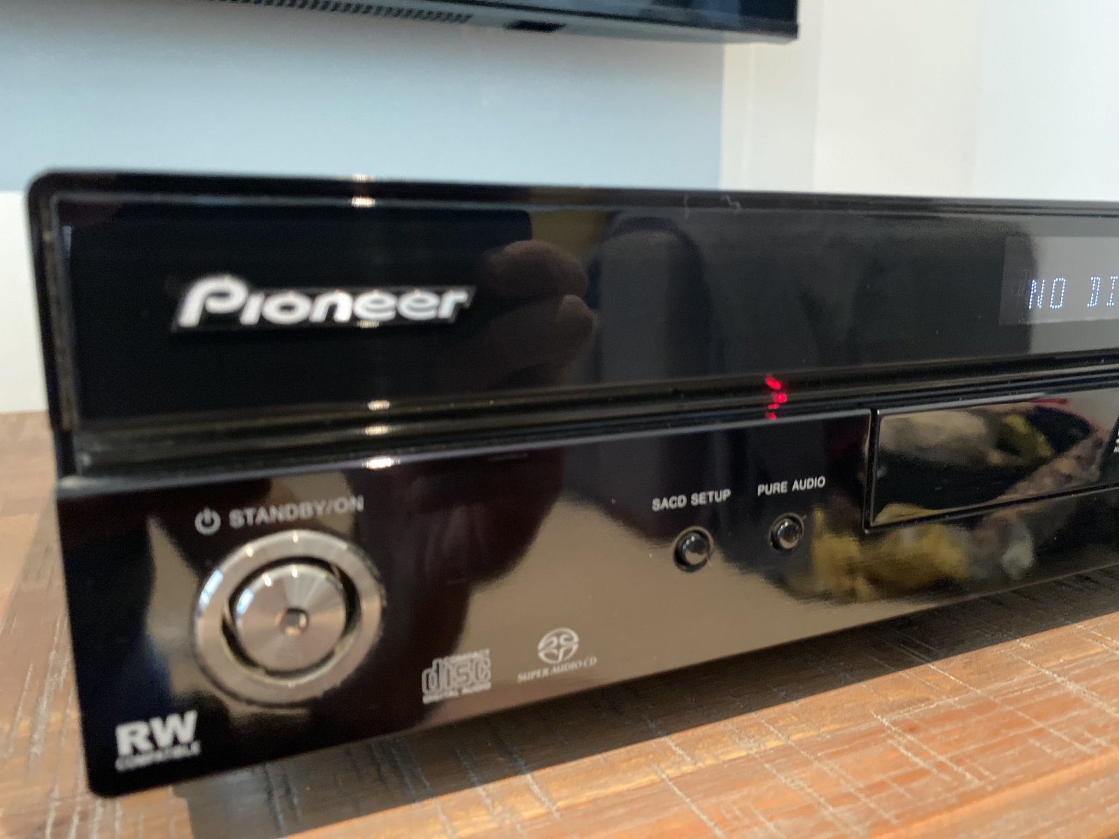 SOLD: FS: Pioneer DV-LX50 DVD/DVD-A/SACD/CD player - Hi-Fi and 