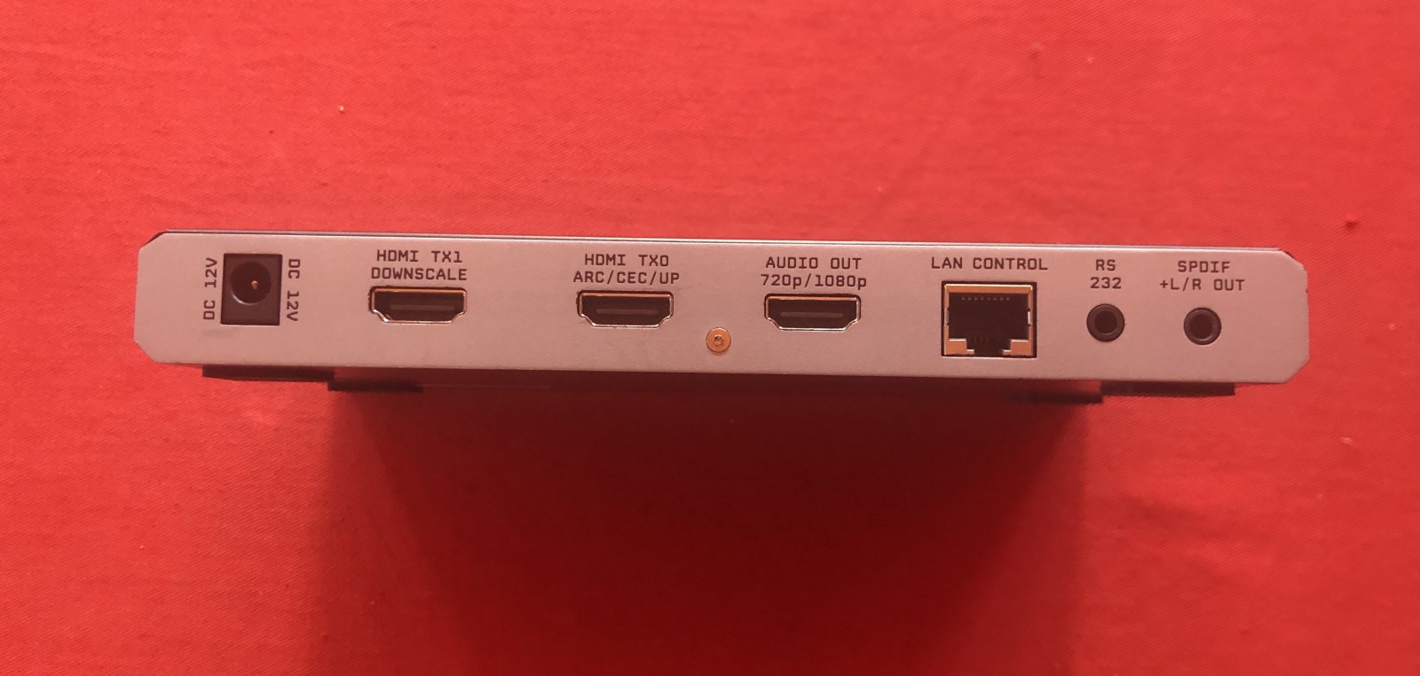 HDfury Vertex2 4K UHD / HDR Splitter, Switcher and Scaler