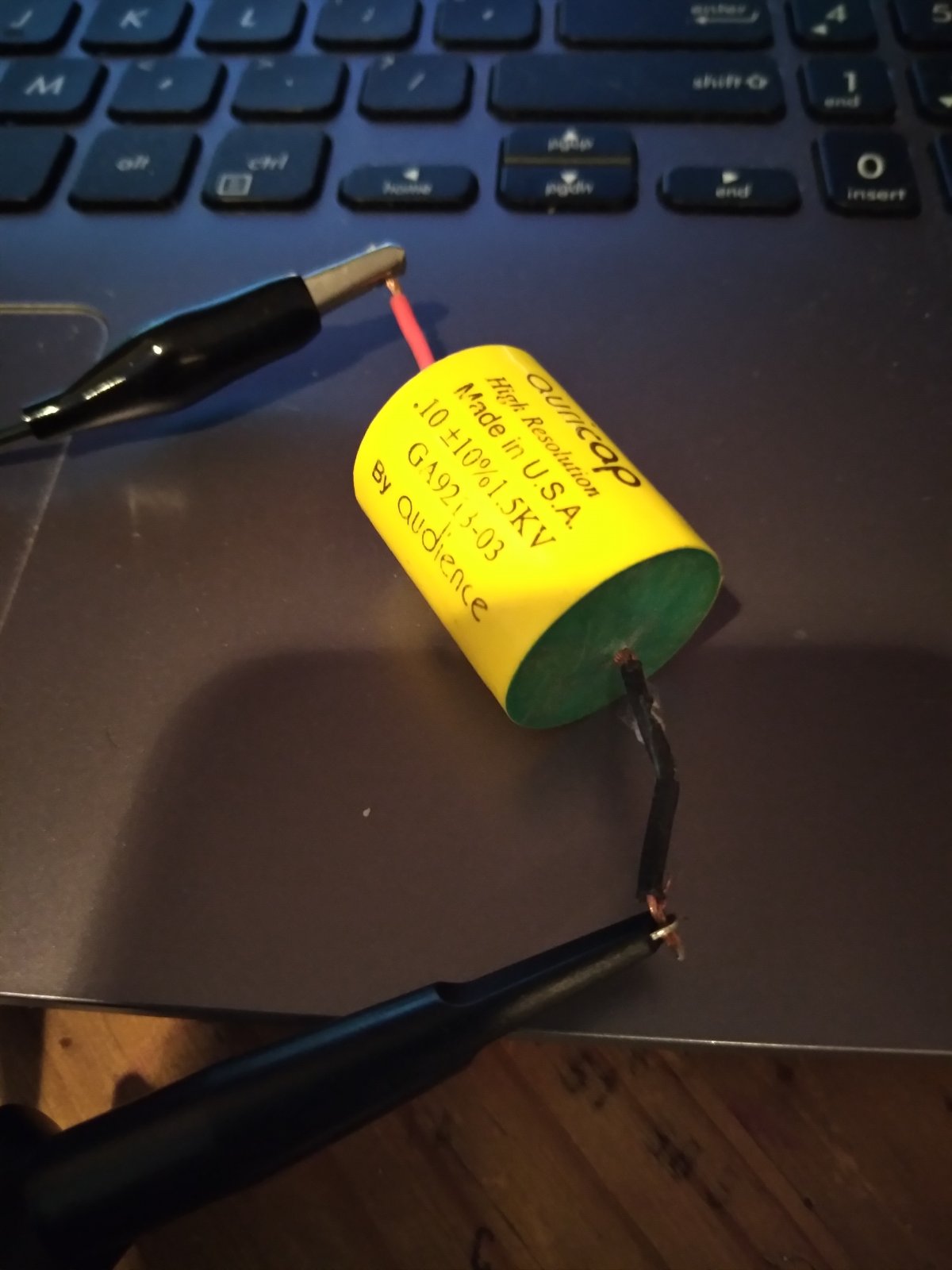 Capacitor orientation with USB scope ﻿ DIY Audio Projects