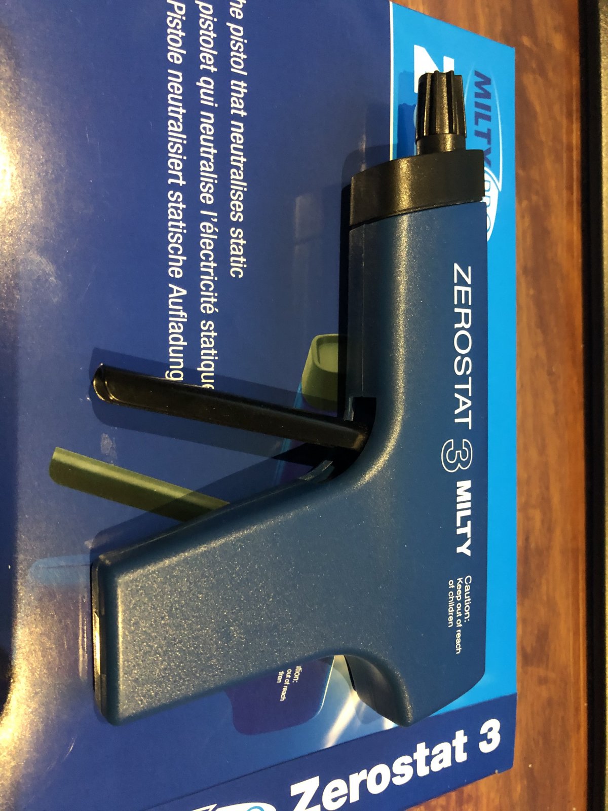 SOLD: FS: Zerostat 3 Anti-Static Gun, Blue - Stereo, Home Cinema ...