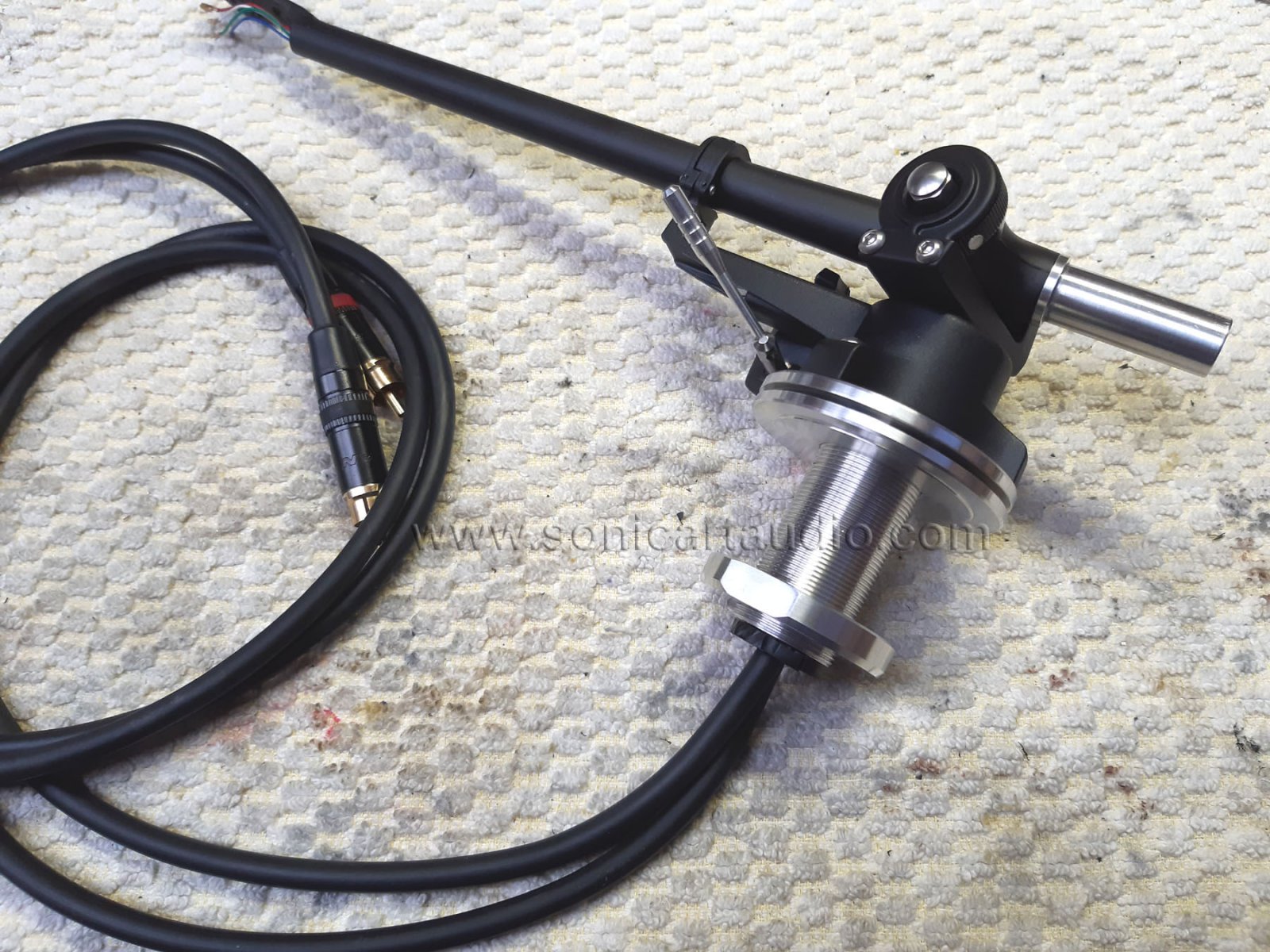 How to get 23mm hole mounting and variable VTA from the Rega RB220/330 ...